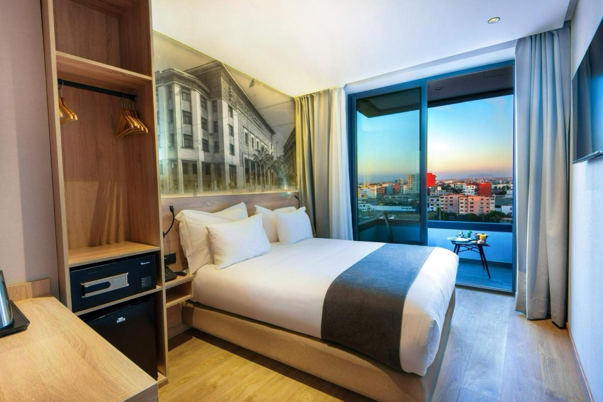 Aday Hotel คาซาบลังกา ภายนอก รูปภาพ